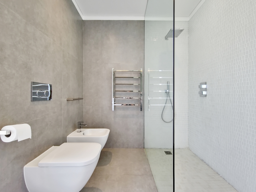To Let 4 Bedroom Property for Rent in Camps Bay Western Cape